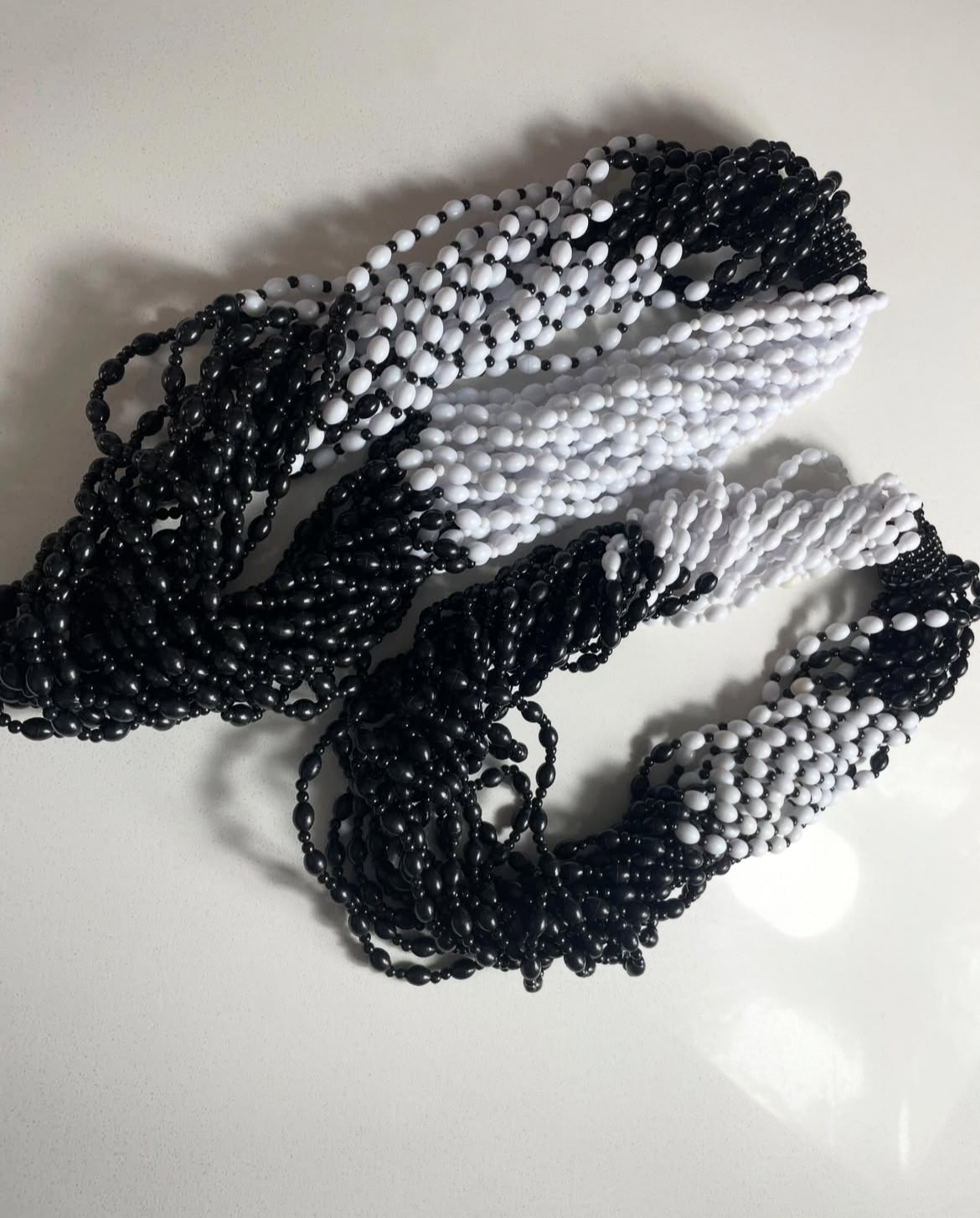 Rental Waist Beads : Black and White Waistbeads