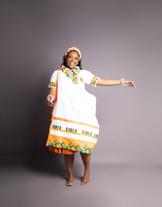 Rental Ncheka : White & Orange Floral