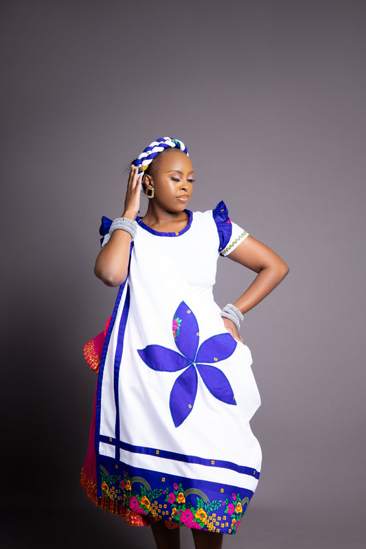 Full Bridal Set : Floral Blue & White