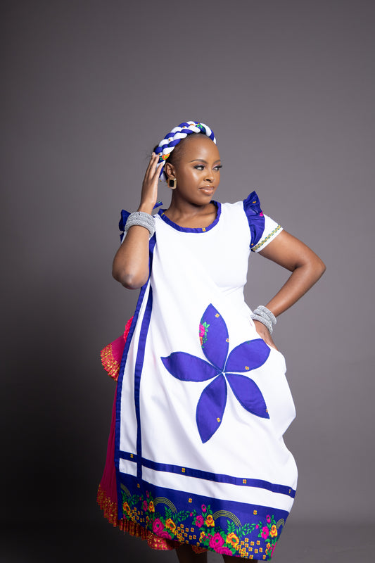 Rental Ncheka : Blue Floral
